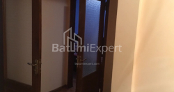 דירה 85 מ"ר - זוראבה גורגילדזה, Batumi, גאורגיה