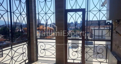 דירה 4-комн 173 m² - אחמד מלאשווילי, Batumi
