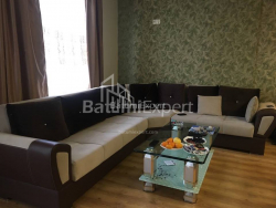דירה 80 מ"ר - שריף חימשיאשווילי, Batumi, גאורגיה