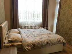 דירה 80 מ"ר - שריף חימשיאשווילי, Batumi, גאורגיה