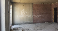 דירה 1-комн 74.7 m² - שריף חימשיאשווילי, Batumi
