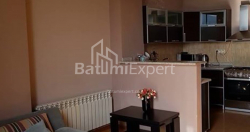 דירה 3-комн 100 m² - וכטנג גורגסלי, Batumi